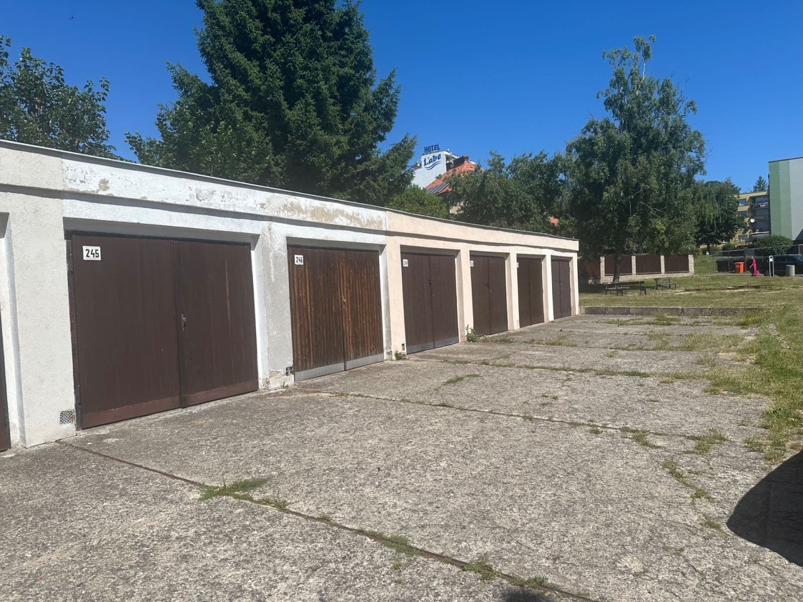 Prodej garáže 19 m², Jiřího z Poděbrad, Litoměřice, Ústecký kraj Prodej garáže 19 m², Jiřího z Poděbrad, Litoměřice, Ústecký kraj