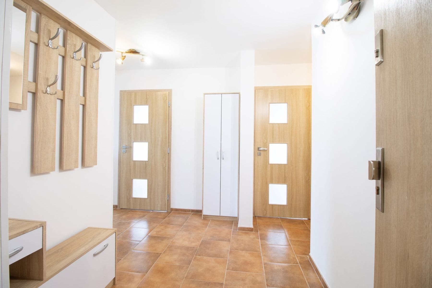 Pronájem bytu 3+1 65 m², Zalužanská, Mladá Boleslav, Středočeský kraj Pronájem bytu 3+1 65 m², Zalužanská, Mladá Boleslav, Středočeský kraj