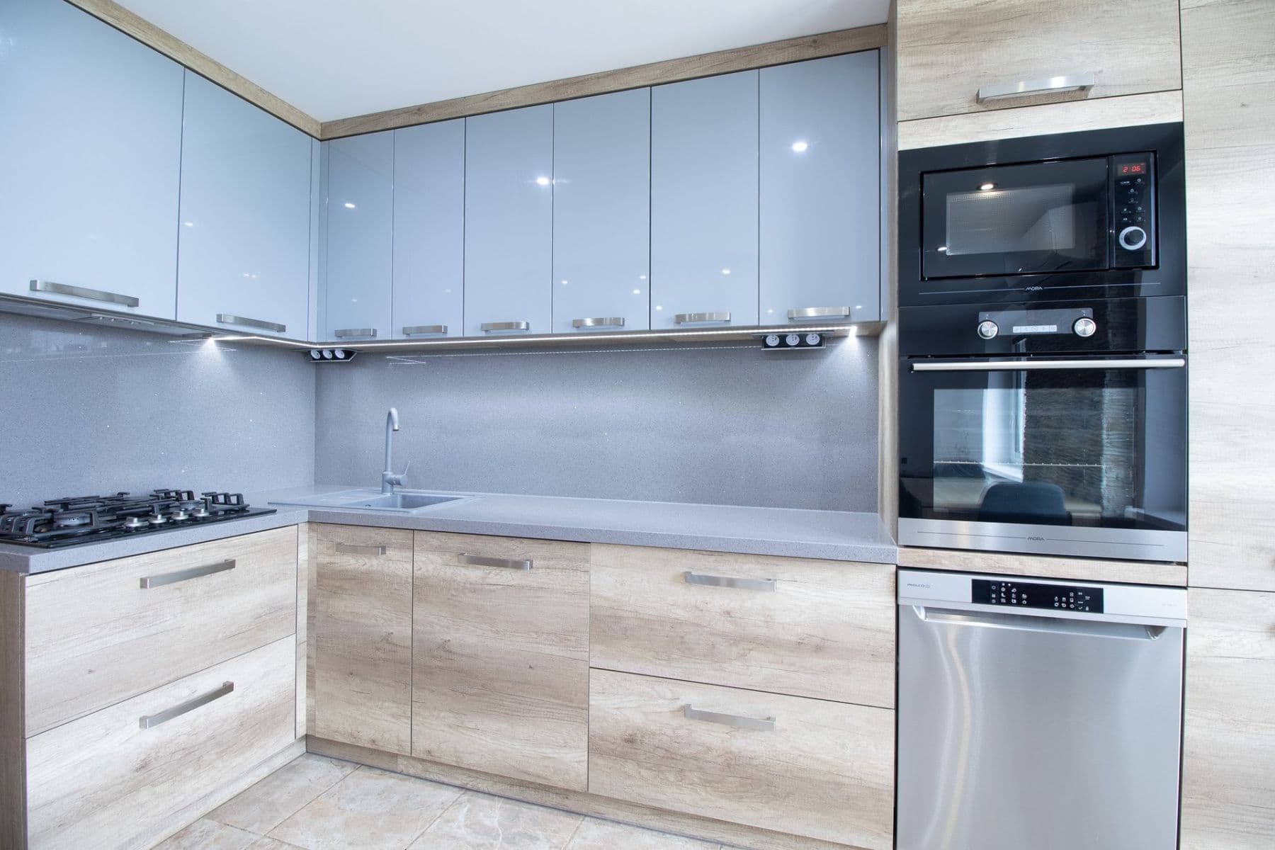 Pronájem bytu 3+1 65 m², Zalužanská, Mladá Boleslav, Středočeský kraj Pronájem bytu 3+1 65 m², Zalužanská, Mladá Boleslav, Středočeský kraj