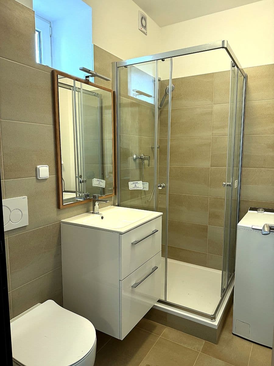 Pronájem bytu 1+kk 22 m², Na Moklině, Praha, Praha Pronájem bytu 1+kk 22 m², Na Moklině, Praha, Praha