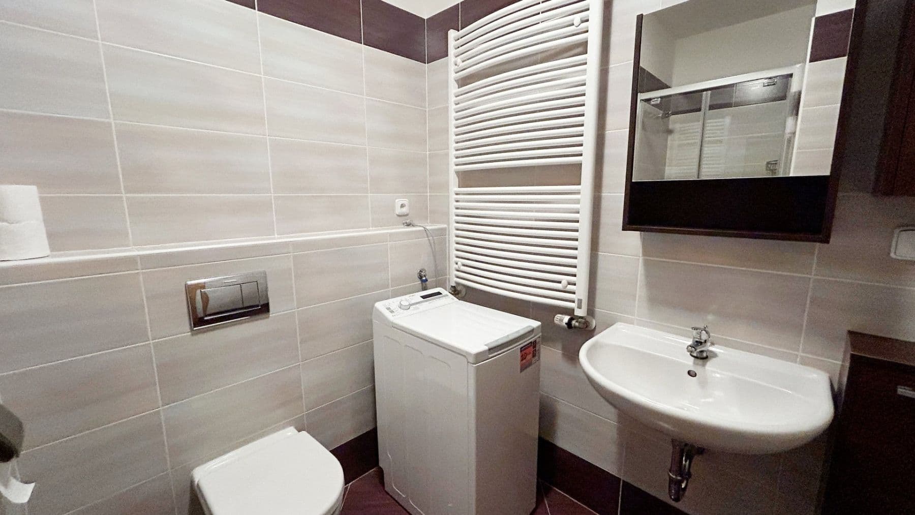 Pronájem bytu 1+kk 31 m², Hornoměcholupská, Praha, Praha Pronájem bytu 1+kk 31 m², Hornoměcholupská, Praha, Praha