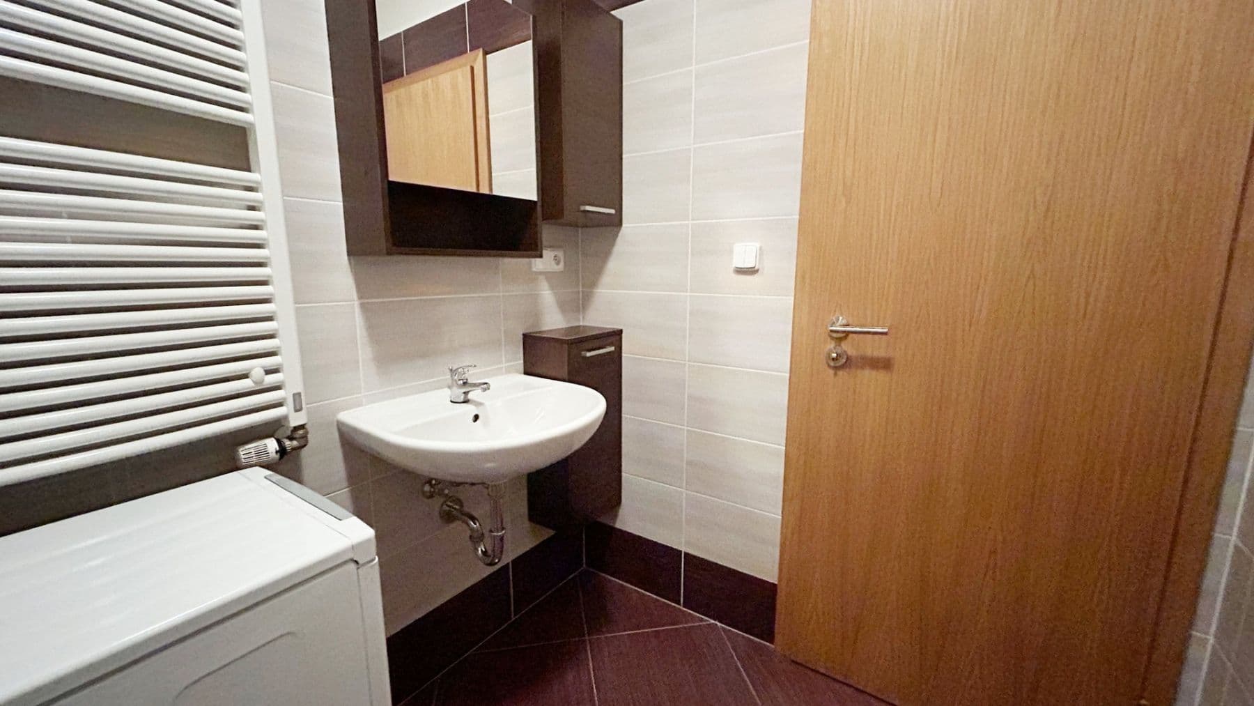 Pronájem bytu 1+kk 31 m², Hornoměcholupská, Praha, Praha Pronájem bytu 1+kk 31 m², Hornoměcholupská, Praha, Praha