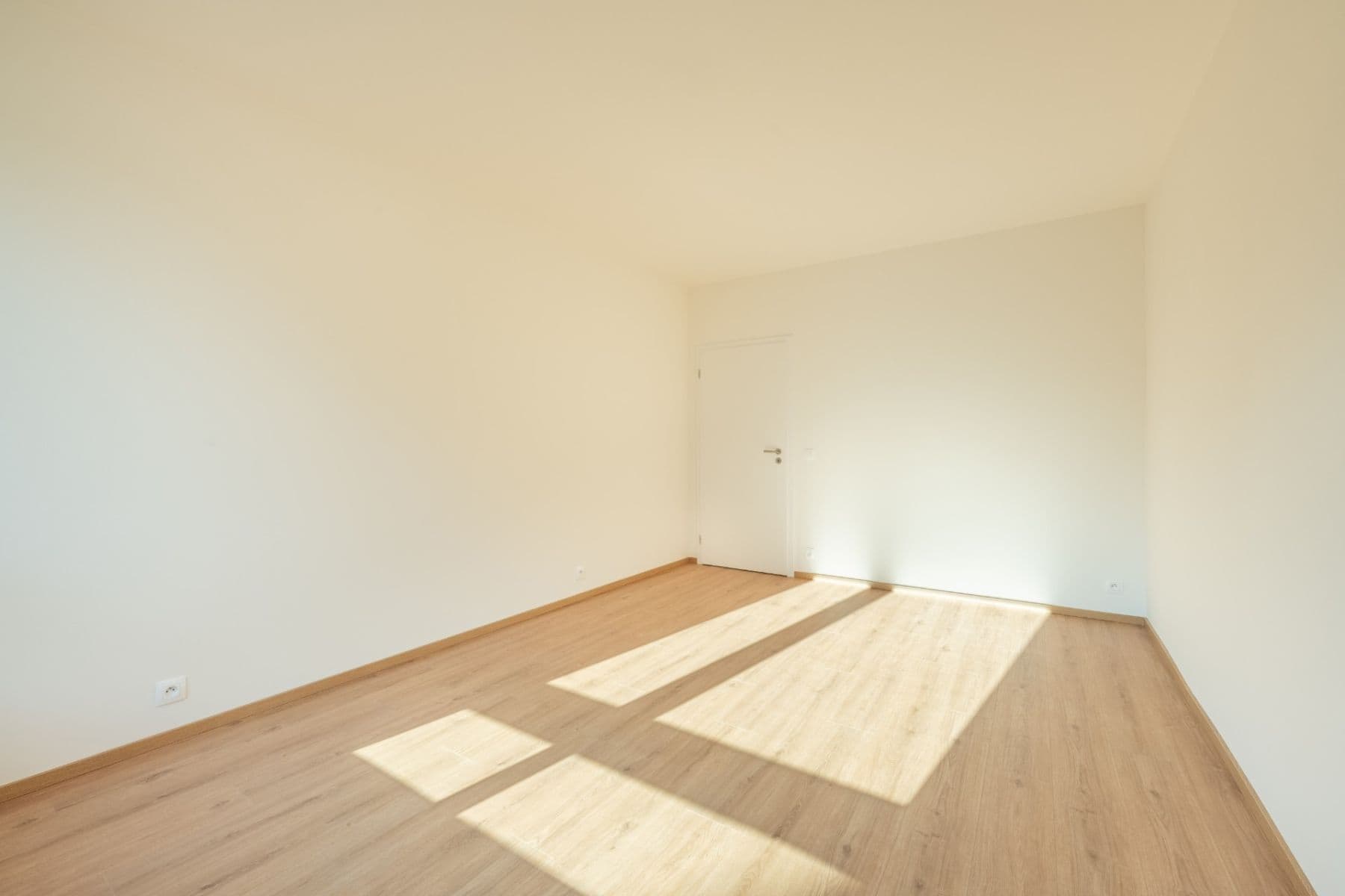 Pronájem bytu 3+kk 76 m², Ke stadionu, Kladno, Středočeský kraj Pronájem bytu 3+kk 76 m², Ke stadionu, Kladno, Středočeský kraj