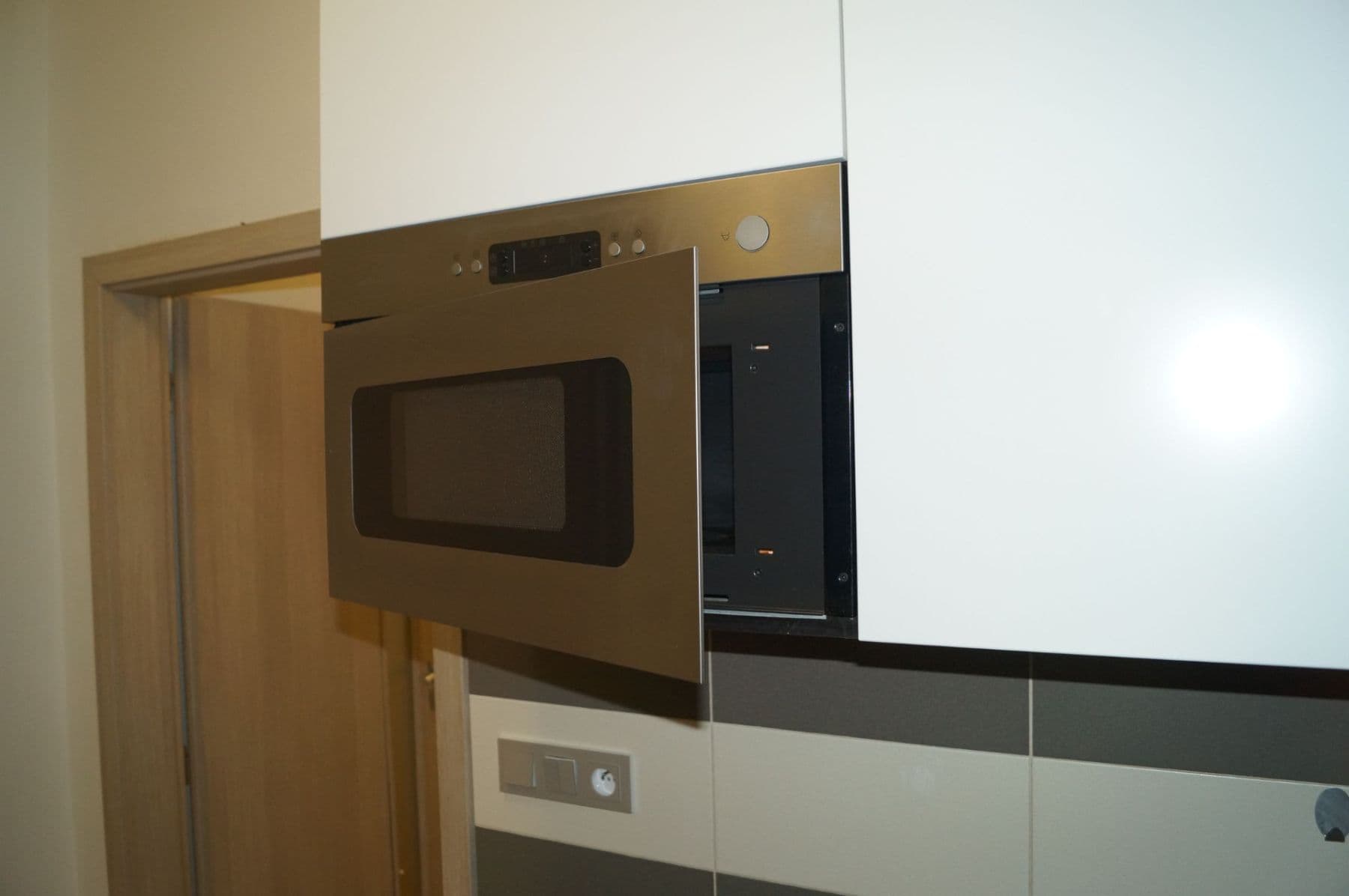 Pronájem bytu 2+1 52 m², Heřmanova, Praha, Praha Pronájem bytu 2+1 52 m², Heřmanova, Praha, Praha
