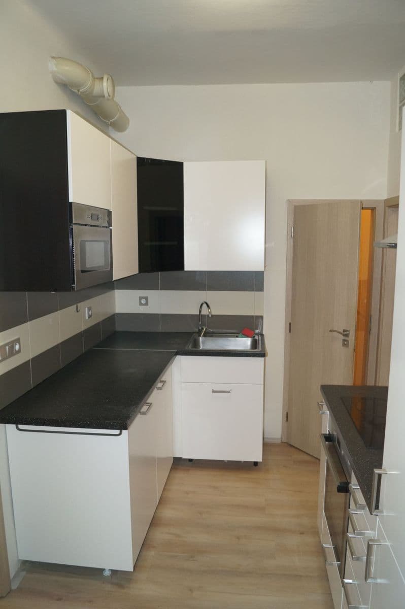 Pronájem bytu 2+1 52 m², Heřmanova, Praha, Praha Pronájem bytu 2+1 52 m², Heřmanova, Praha, Praha