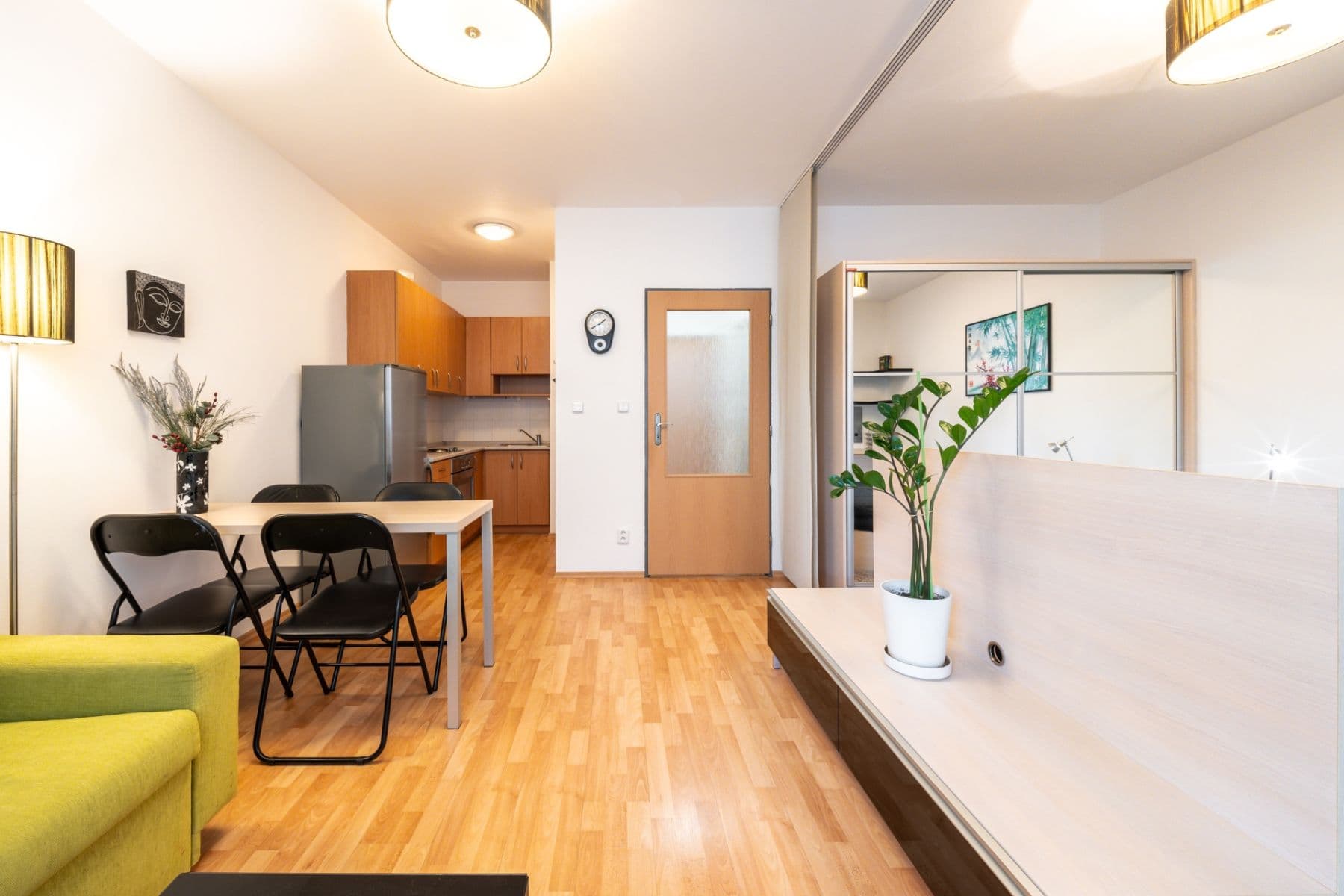 Pronájem bytu 1+kk 30 m², Francouzská, Brno, Jihomoravský kraj Pronájem bytu 1+kk 30 m², Francouzská, Brno, Jihomoravský kraj