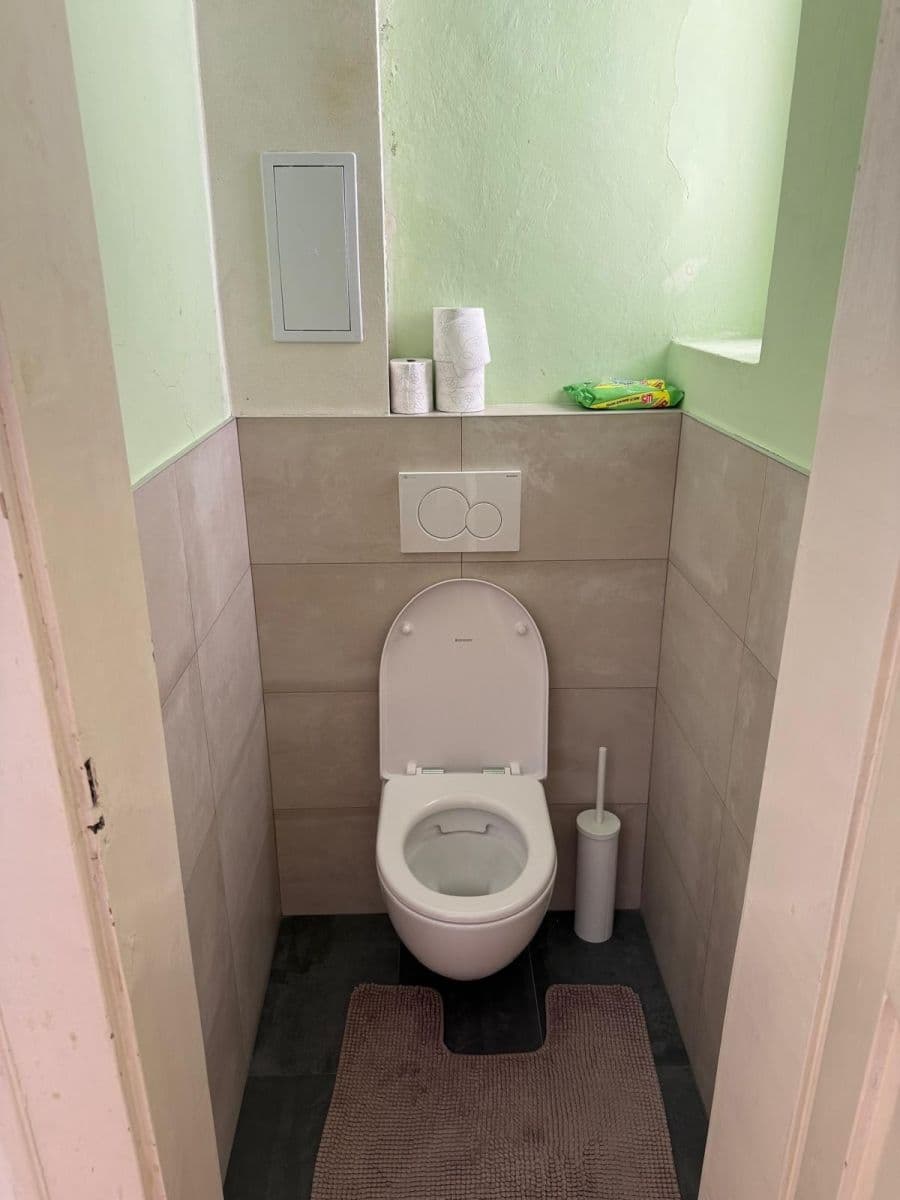 Pronájem bytu 1+1 38 m², Seifertova, Praha, Praha Pronájem bytu 1+1 38 m², Seifertova, Praha, Praha
