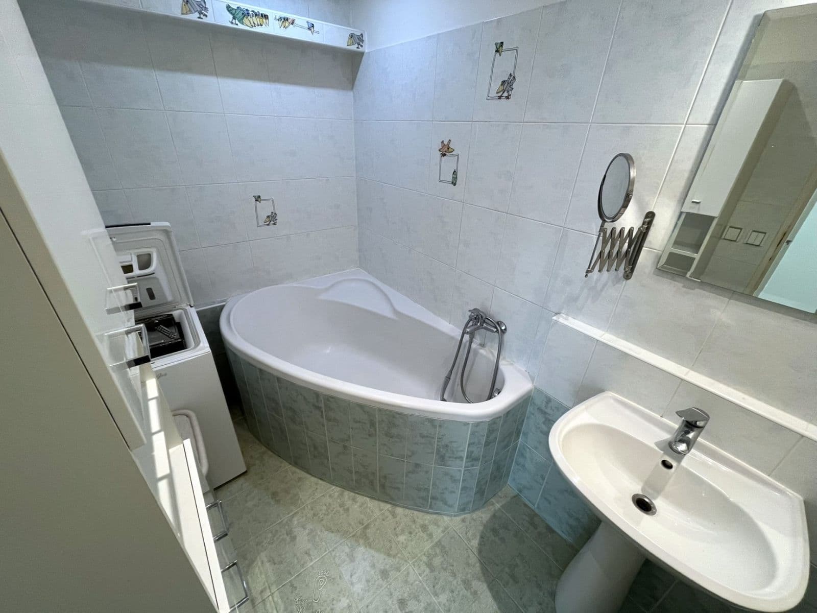Pronájem bytu 3+1 62 m², Strnadova, Brno, Jihomoravský kraj Pronájem bytu 3+1 62 m², Strnadova, Brno, Jihomoravský kraj