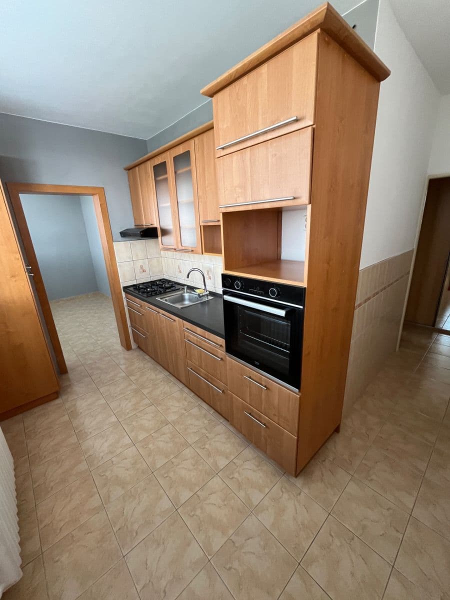 Prodej bytu 3+1 72 m², Krestova, Ostrava, Moravskoslezský kraj Prodej bytu 3+1 72 m², Krestova, Ostrava, Moravskoslezský kraj