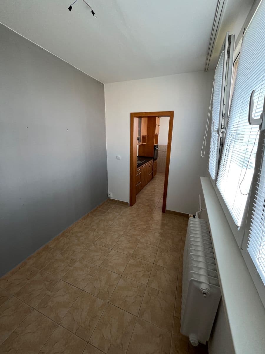 Prodej bytu 3+1 72 m², Krestova, Ostrava, Moravskoslezský kraj Prodej bytu 3+1 72 m², Krestova, Ostrava, Moravskoslezský kraj