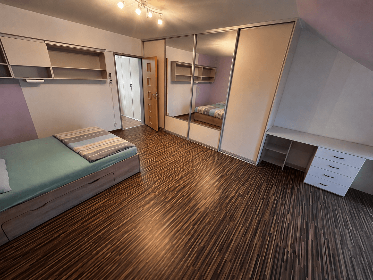 Prodej domu 140 m², pozemek 516 m², Fryčajova, Brno, Jihomoravský kraj Prodej domu 140 m², pozemek 516 m², Fryčajova, Brno, Jihomoravský kraj