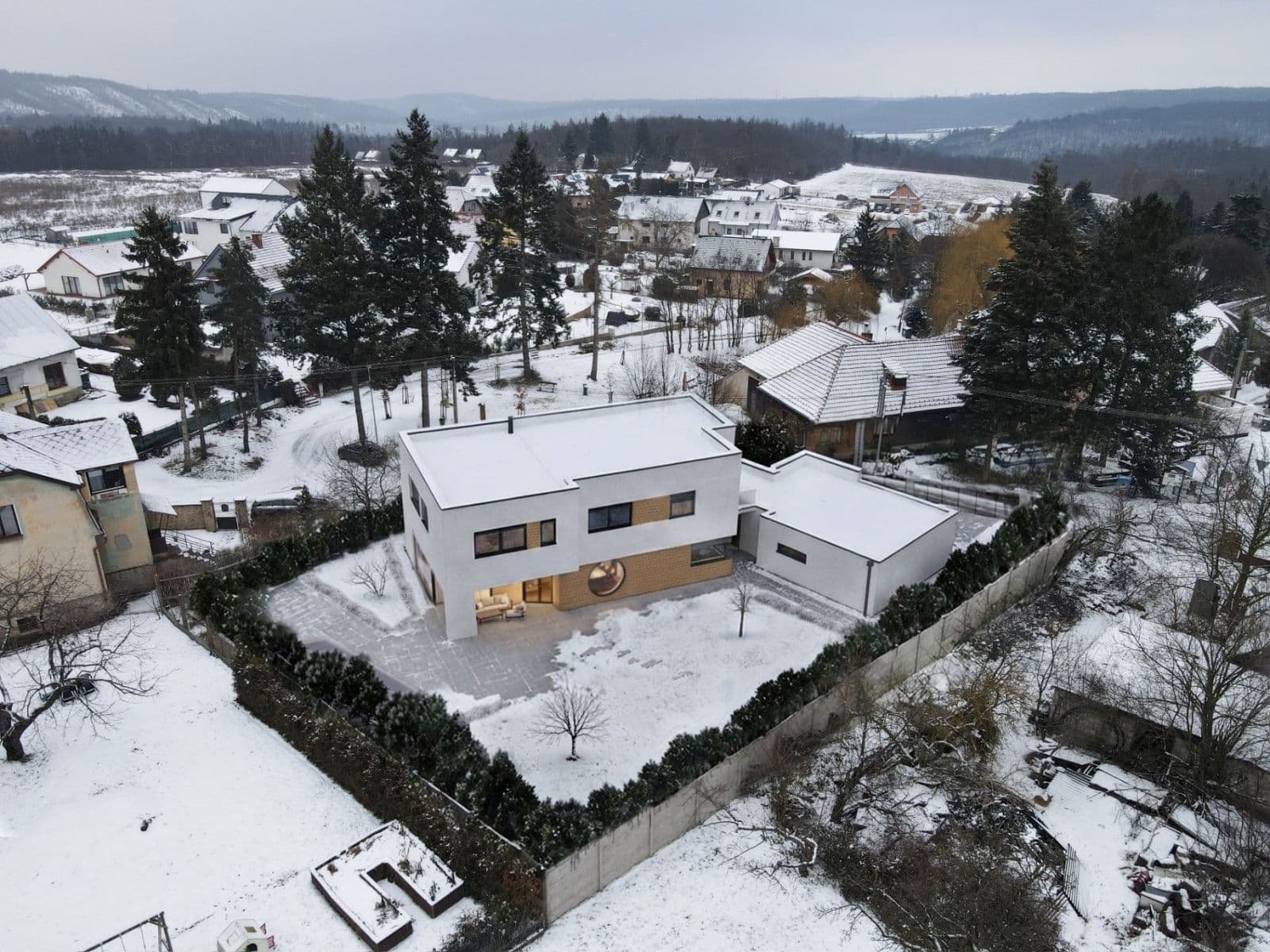 Prodej domu 326 m², pozemek 927 m², Trnová, Středočeský kraj Prodej domu 326 m², pozemek 927 m², Trnová, Středočeský kraj