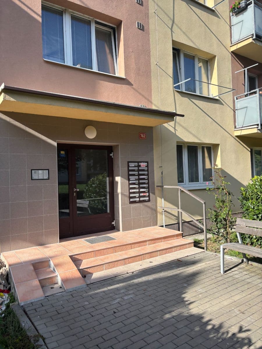 Pronájem bytu 2+1 54 m², třída Svobody, Zlín, Zlínský kraj Pronájem bytu 2+1 54 m², třída Svobody, Zlín, Zlínský kraj