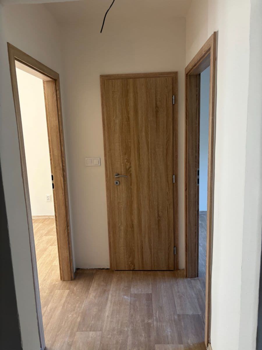 Pronájem bytu 2+1 54 m², třída Svobody, Zlín, Zlínský kraj Pronájem bytu 2+1 54 m², třída Svobody, Zlín, Zlínský kraj