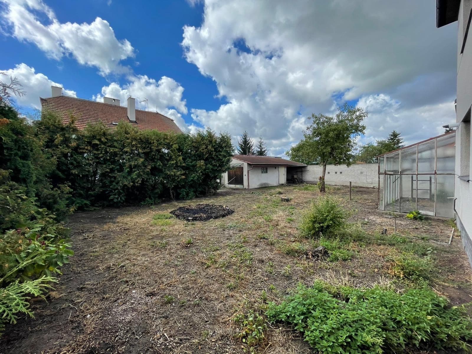 Prodej domu 180 m², pozemek 760 m², Zahradní, Sezemice, Pardubický kraj Prodej domu 180 m², pozemek 760 m², Zahradní, Sezemice, Pardubický kraj