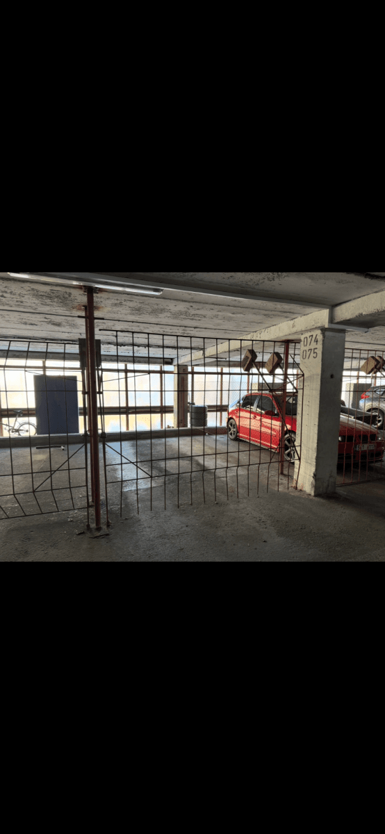 Pronájem garáže 18 m², Lovosická, Praha, Praha Pronájem garáže 18 m², Lovosická, Praha, Praha