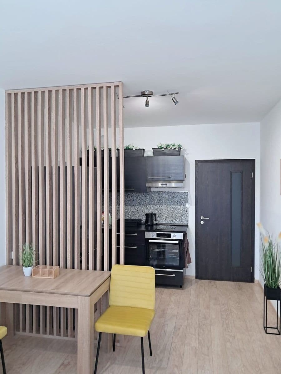 Prodej bytu 1+kk 27 m², Zakšínská, Praha, Praha Prodej bytu 1+kk 27 m², Zakšínská, Praha, Praha