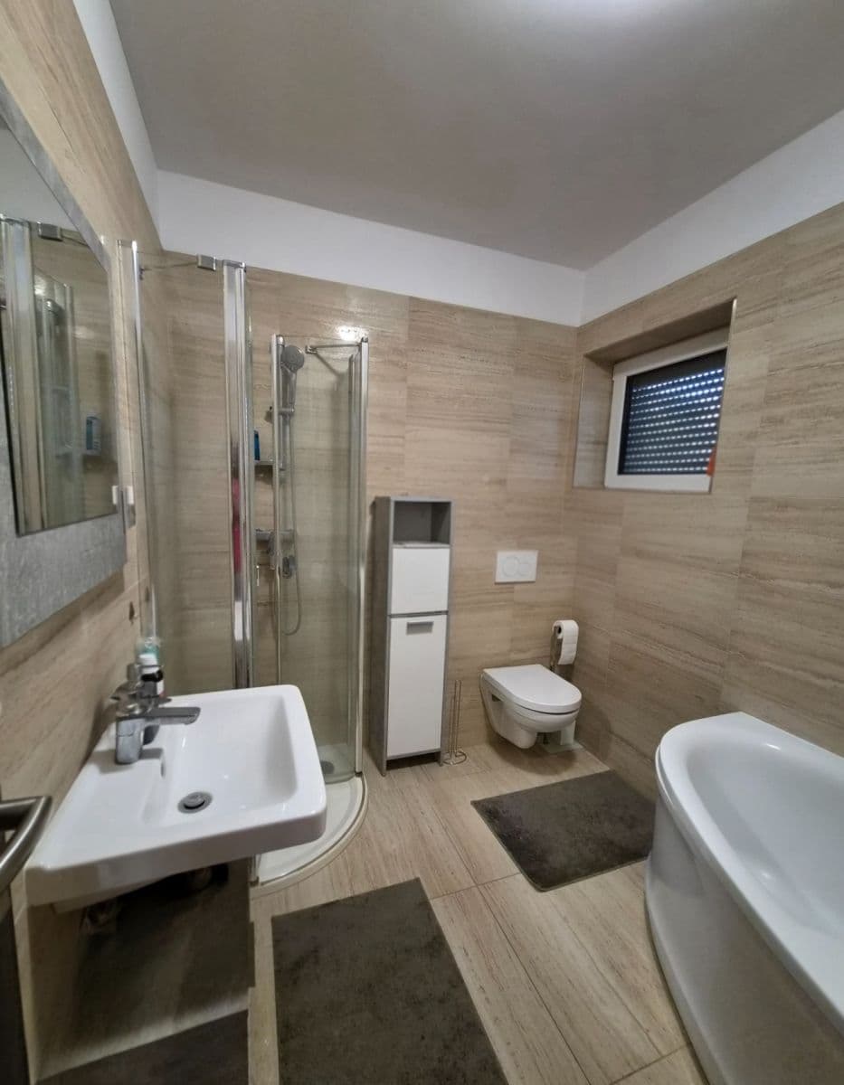 Pronájem domu 110 m², pozemek 798 m², Jedlová, Čakovičky, Středočeský kraj Pronájem domu 110 m², pozemek 798 m², Jedlová, Čakovičky, Středočeský kraj