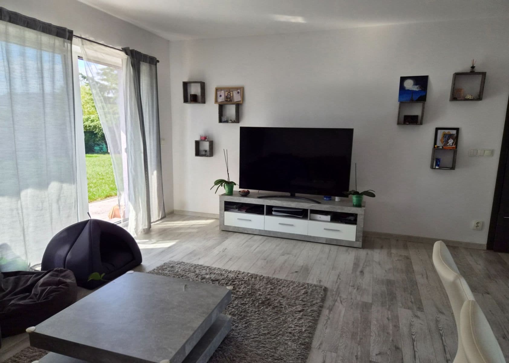 Pronájem domu 110 m², pozemek 798 m², Jedlová, Čakovičky, Středočeský kraj Pronájem domu 110 m², pozemek 798 m², Jedlová, Čakovičky, Středočeský kraj