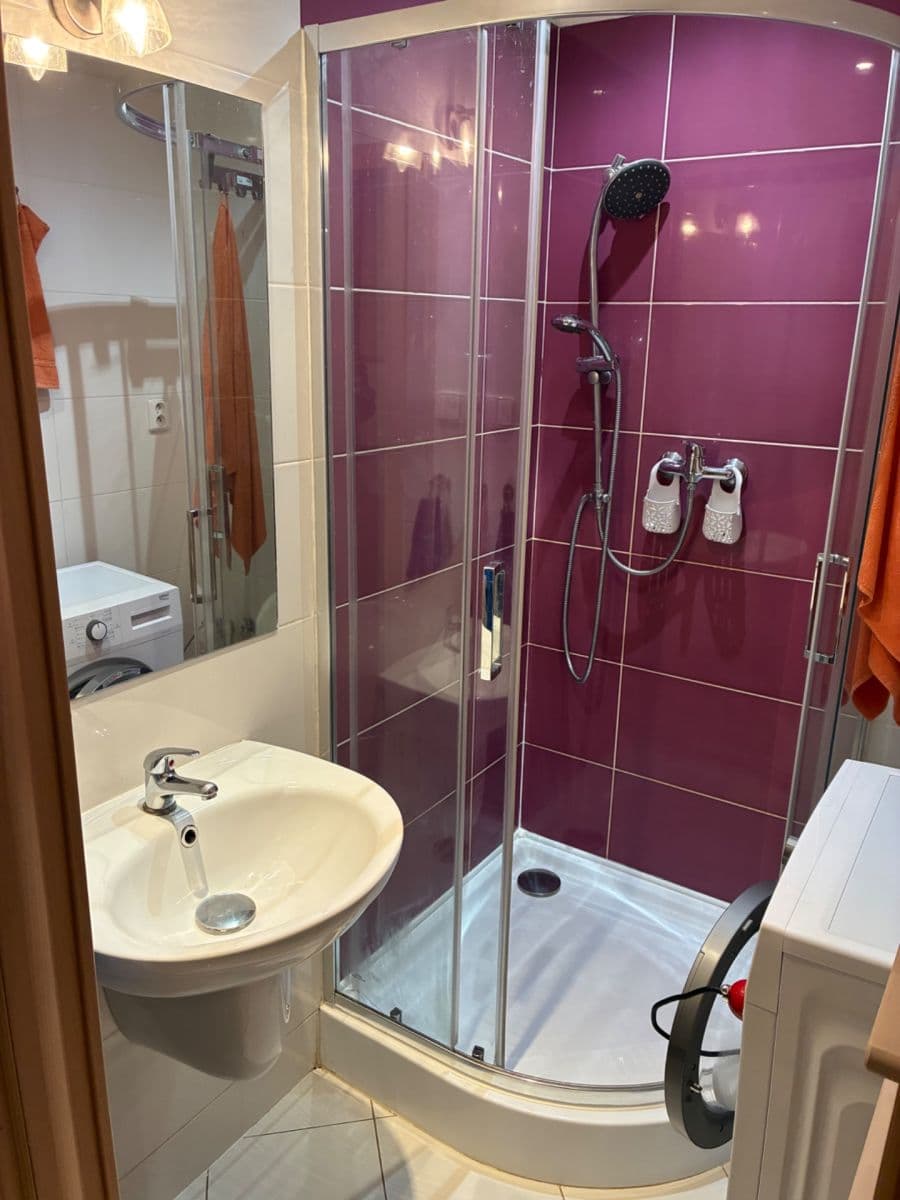 Pronájem bytu 2+kk 44 m², Květnového vítězství, Praha, Praha Pronájem bytu 2+kk 44 m², Květnového vítězství, Praha, Praha