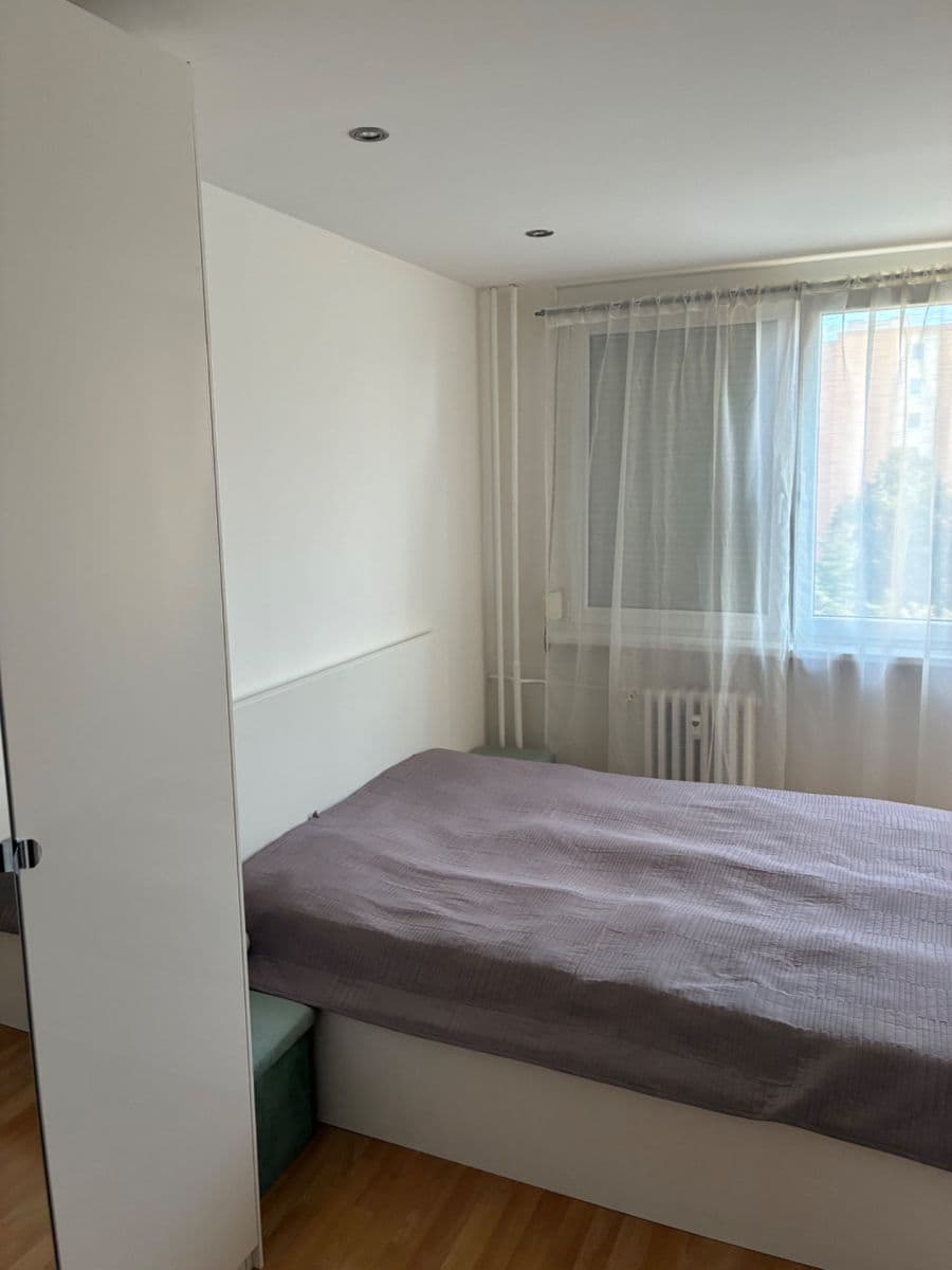 Pronájem bytu 2+kk 44 m², Květnového vítězství, Praha, Praha Pronájem bytu 2+kk 44 m², Květnového vítězství, Praha, Praha