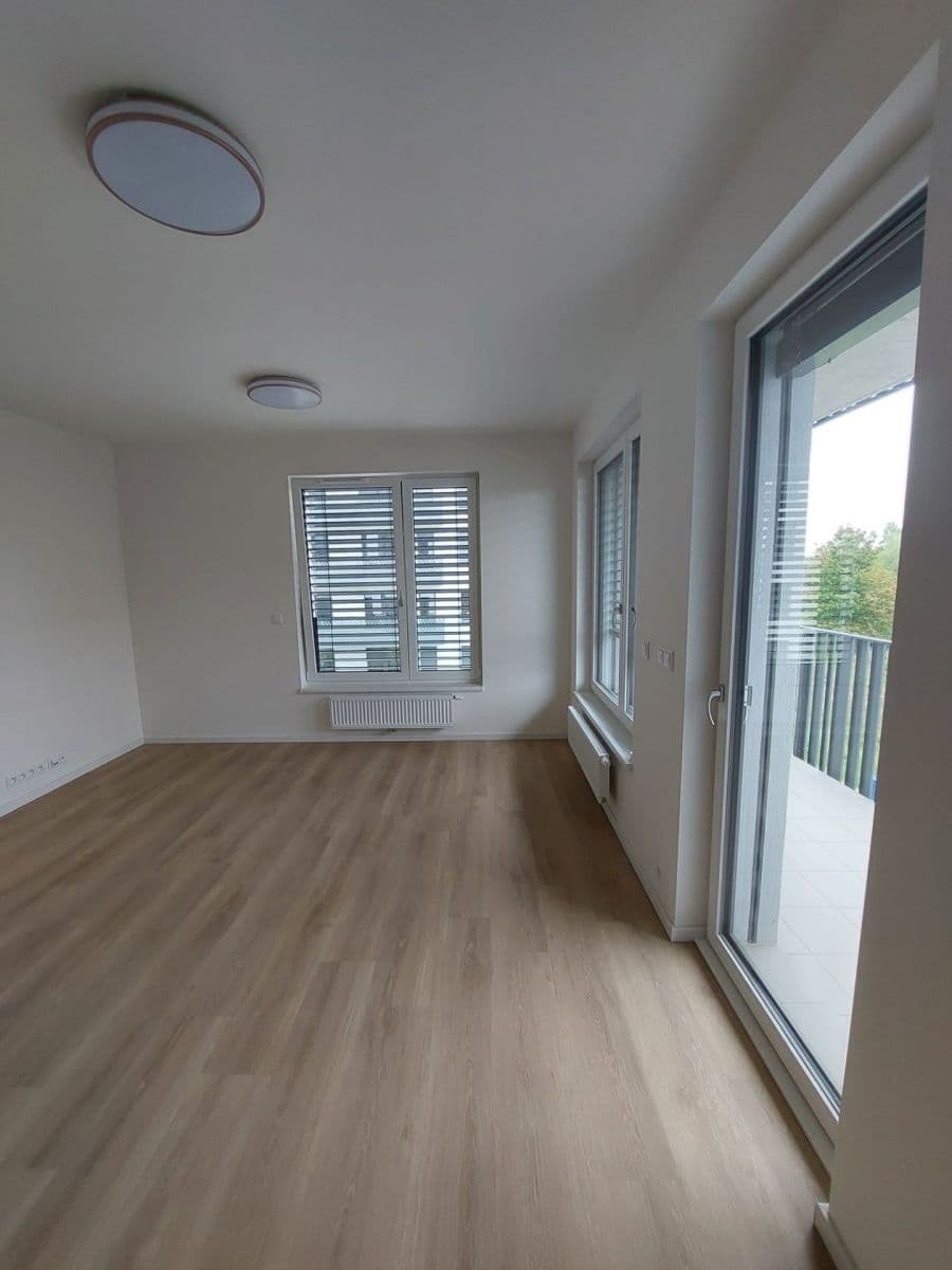 Pronájem bytu 2+kk 55 m², Divíškové, Praha, Praha Pronájem bytu 2+kk 55 m², Divíškové, Praha, Praha