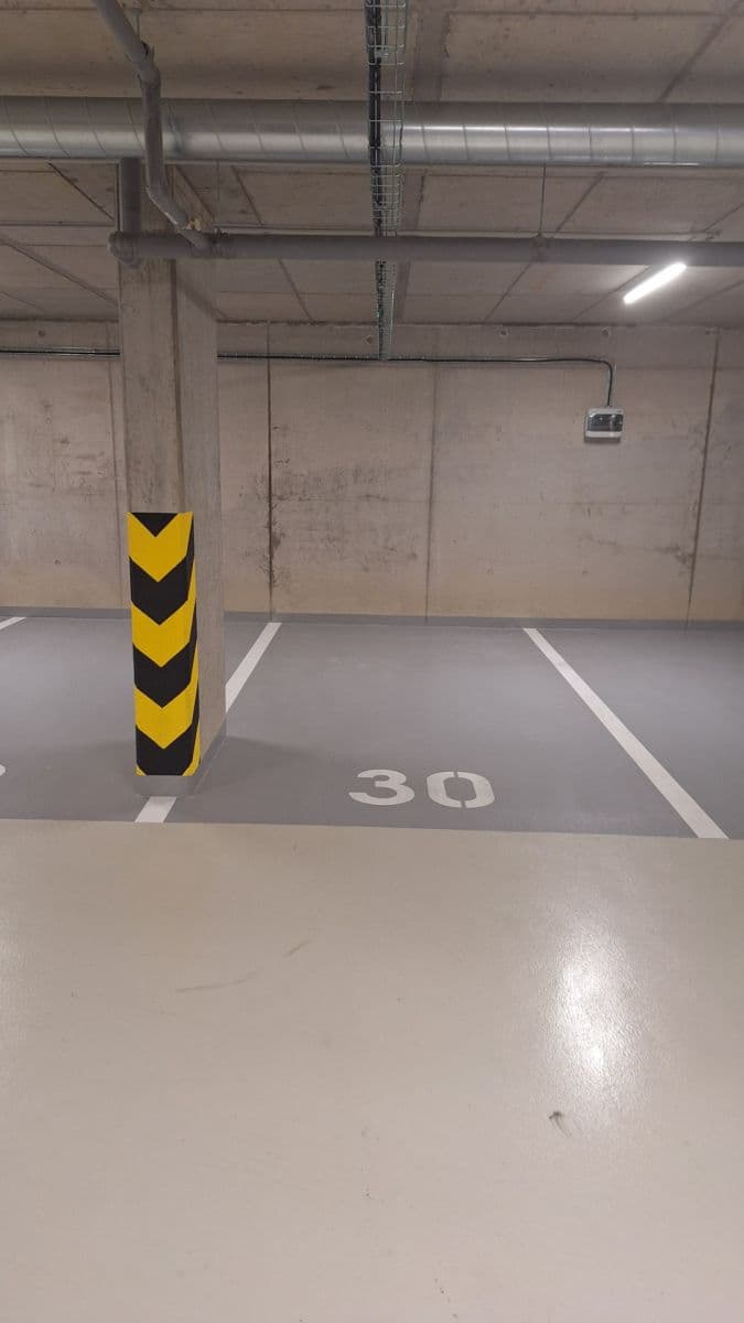 Pronájem bytu 2+kk 55 m², Divíškové, Praha, Praha Pronájem bytu 2+kk 55 m², Divíškové, Praha, Praha