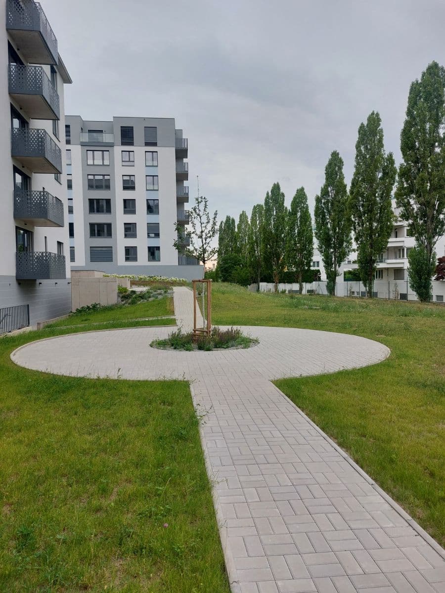 Pronájem bytu 2+kk 55 m², Divíškové, Praha, Praha Pronájem bytu 2+kk 55 m², Divíškové, Praha, Praha