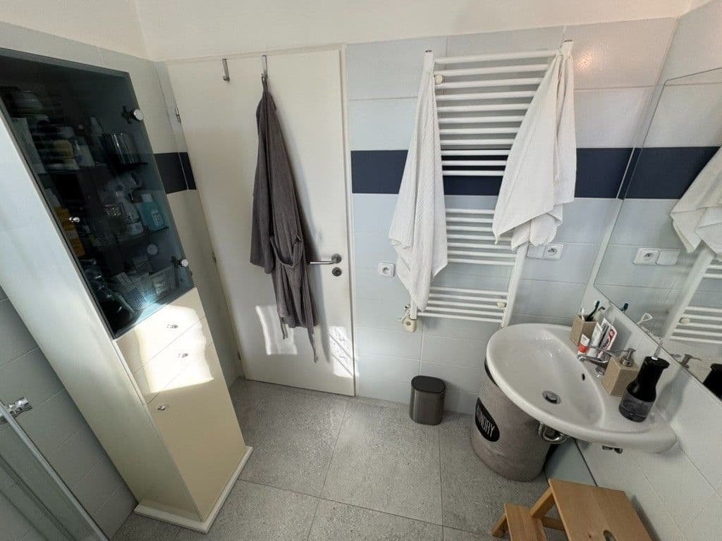 Pronájem bytu 1+kk 30 m², Michaila Jurjeviče Lermontova, Praha, Praha Pronájem bytu 1+kk 30 m², Michaila Jurjeviče Lermontova, Praha, Praha