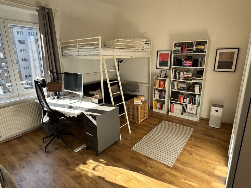 Pronájem bytu 1+kk 30 m², Michaila Jurjeviče Lermontova, Praha, Praha Pronájem bytu 1+kk 30 m², Michaila Jurjeviče Lermontova, Praha, Praha