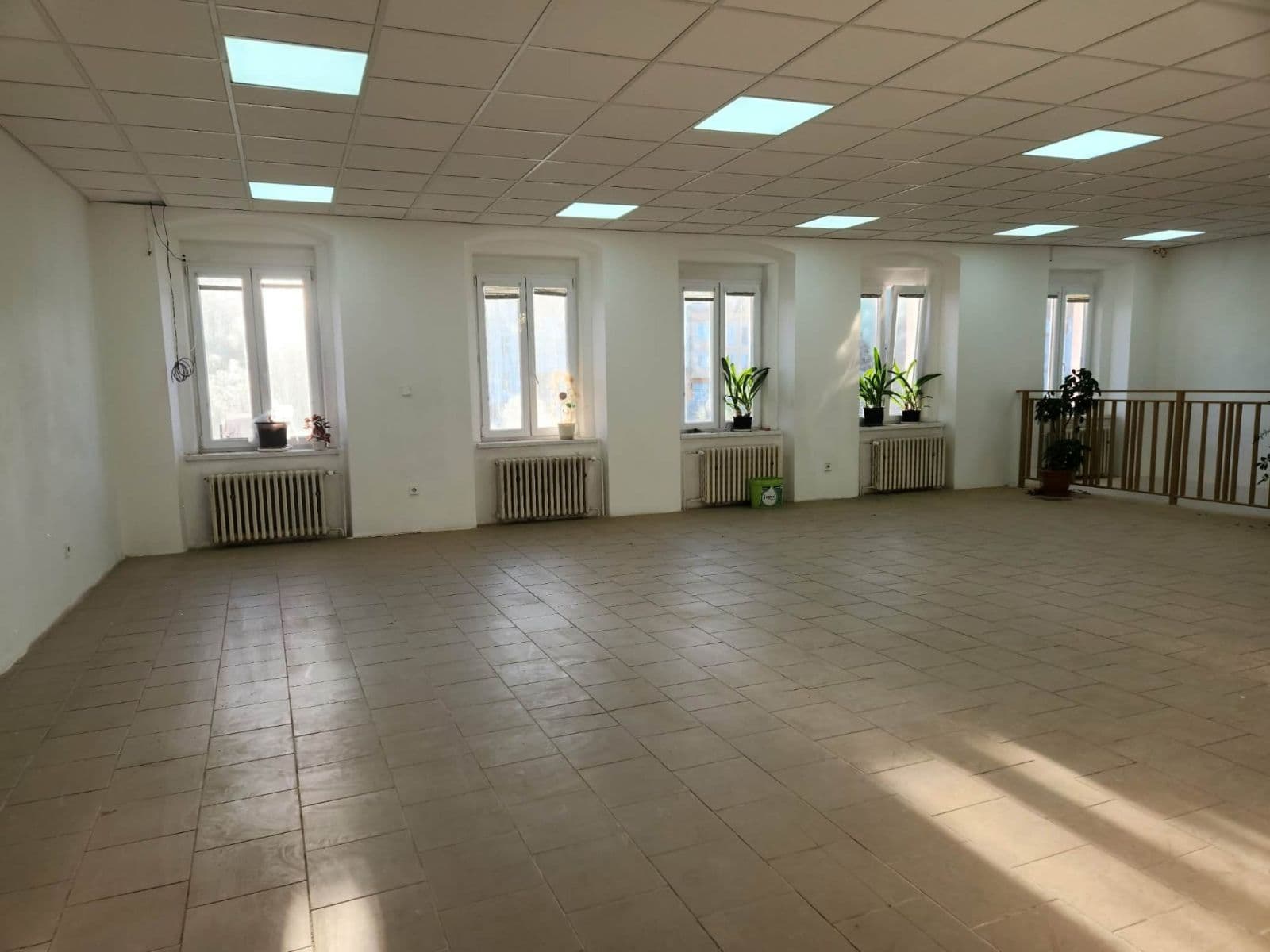 Pronájem nebytového prostoru 241 m², Masarykovo nám., Přeštice, Plzeňský kraj Pronájem nebytového prostoru 241 m², Masarykovo nám., Přeštice, Plzeňský kraj