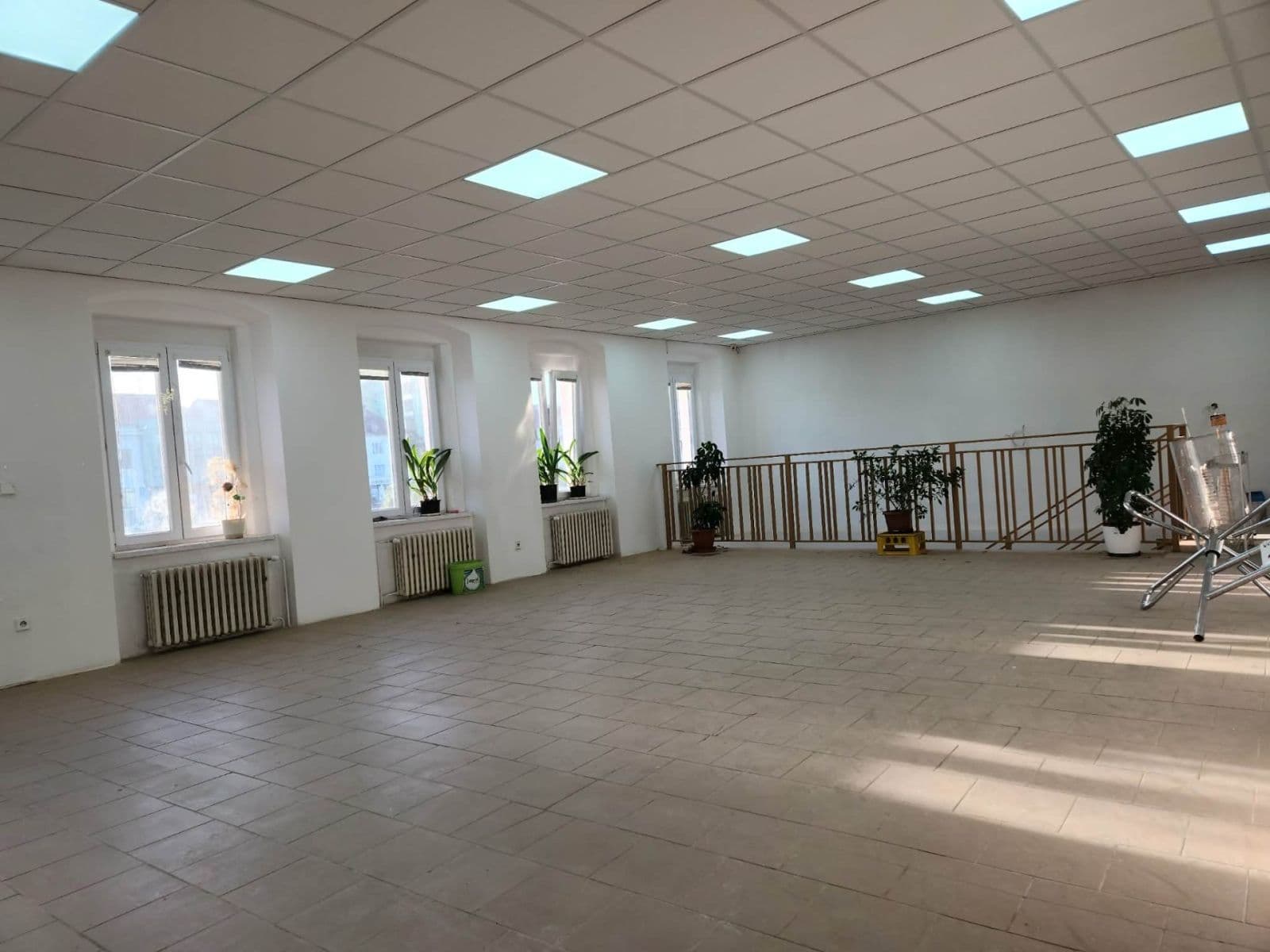 Pronájem nebytového prostoru 241 m², Masarykovo nám., Přeštice, Plzeňský kraj Pronájem nebytového prostoru 241 m², Masarykovo nám., Přeštice, Plzeňský kraj