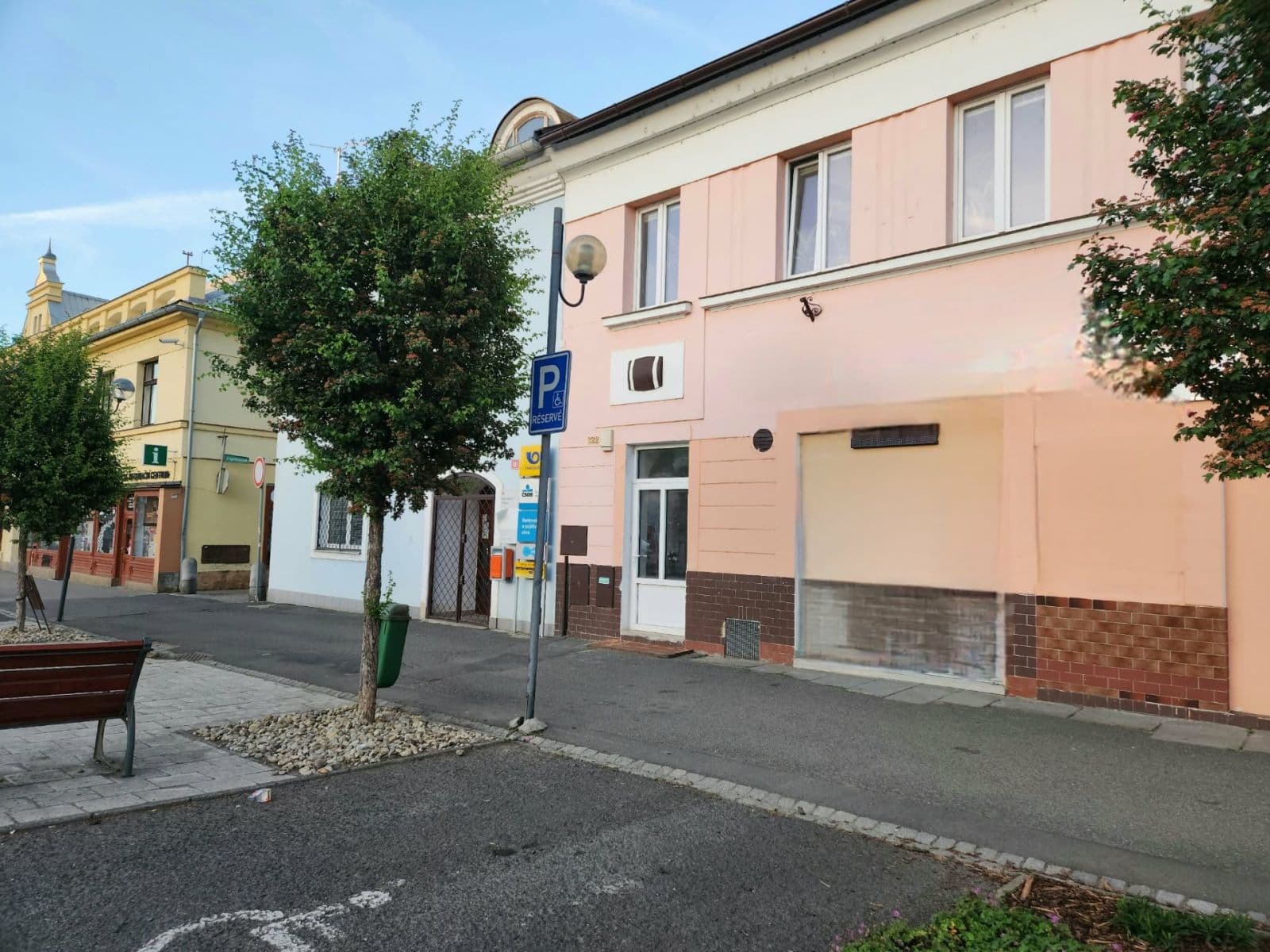 Pronájem nebytového prostoru 241 m², Masarykovo nám., Přeštice, Plzeňský kraj Pronájem nebytového prostoru 241 m², Masarykovo nám., Přeštice, Plzeňský kraj
