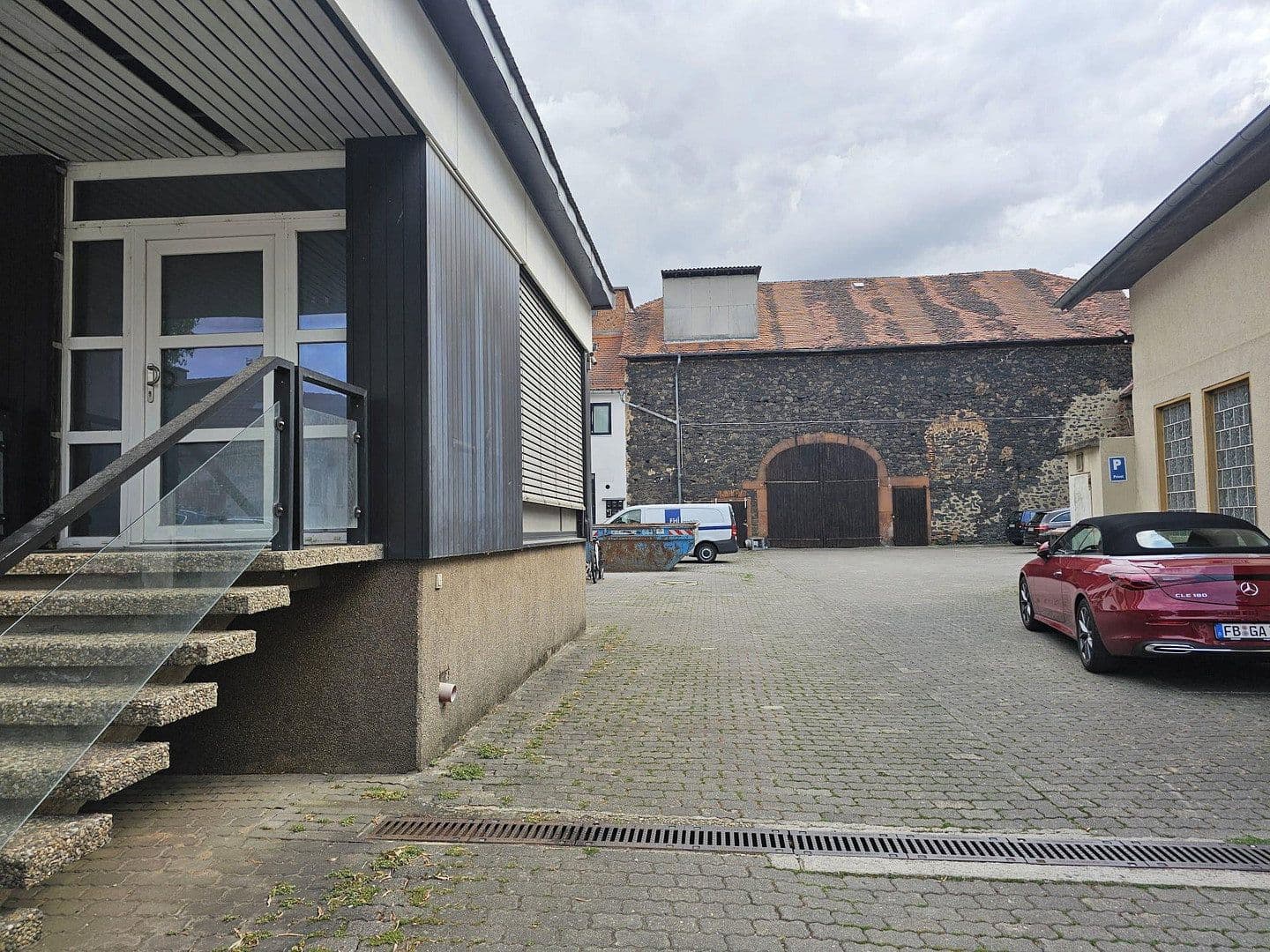 Pronájem garáže, Bad Nauheim, Hessen Pronájem garáže, Bad Nauheim, Hessen