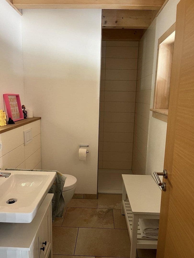 Prodej domu 190 m², pozemek 1.064 m², Traunreut, Bavorsko Prodej domu 190 m², pozemek 1.064 m², Traunreut, Bavorsko