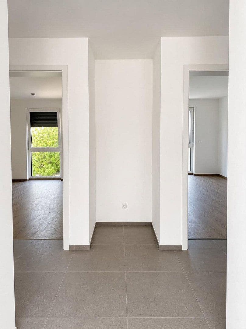 Pronájem bytu 3+1 94 m², Friedrichstraße 8a, Langenselbold, Hessen Pronájem bytu 3+1 94 m², Friedrichstraße 8a, Langenselbold, Hessen