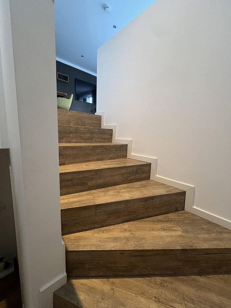 Pronájem bytu 3+1 96 m², Hünstetten, Hessen Pronájem bytu 3+1 96 m², Hünstetten, Hessen