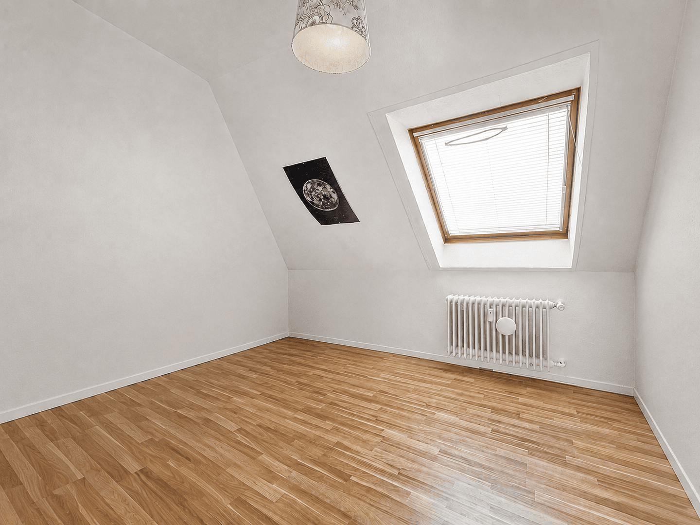 Prodej bytu 2+1 44 m², Frankfurt am Main, Hessen Prodej bytu 2+1 44 m², Frankfurt am Main, Hessen