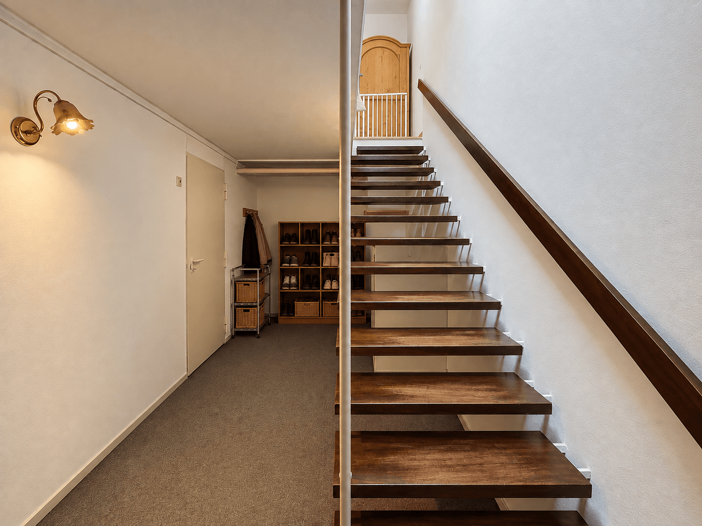 Prodej domu 140 m², pozemek 525 m², Krailling, Bavorsko Prodej domu 140 m², pozemek 525 m², Krailling, Bavorsko