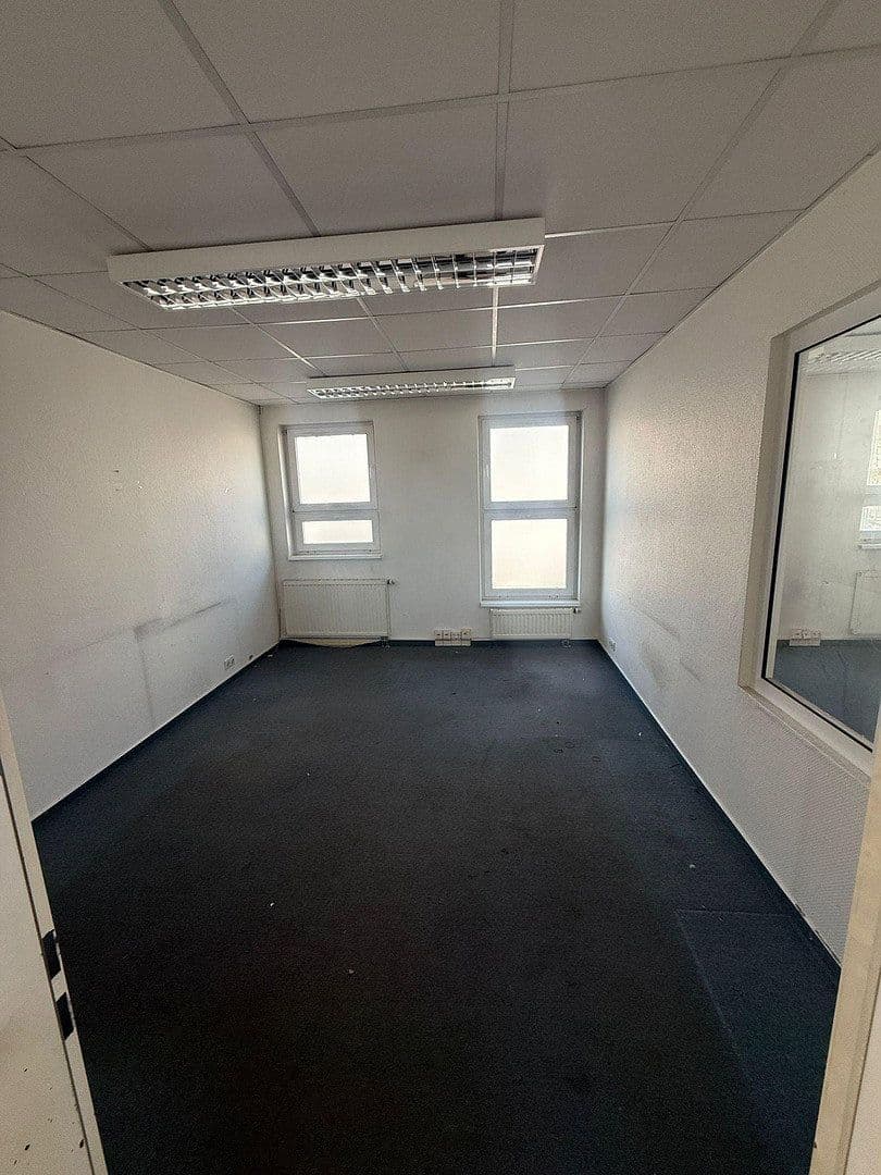 Pronájem nebytového prostoru 1.200 m², Berlin, Otto-Franke-Straße, 87, Berlin, Berlín Pronájem nebytového prostoru 1.200 m², Berlin, Otto-Franke-Straße, 87, Berlin, Berlín