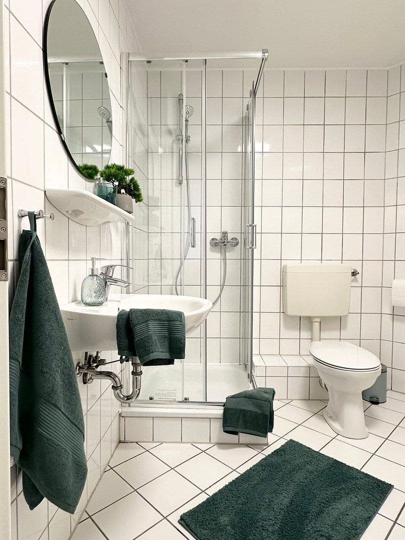 Pronájem bytu 1+1 34 m², Rostock, Mecklenburg-Vorpommern Pronájem bytu 1+1 34 m², Rostock, Mecklenburg-Vorpommern