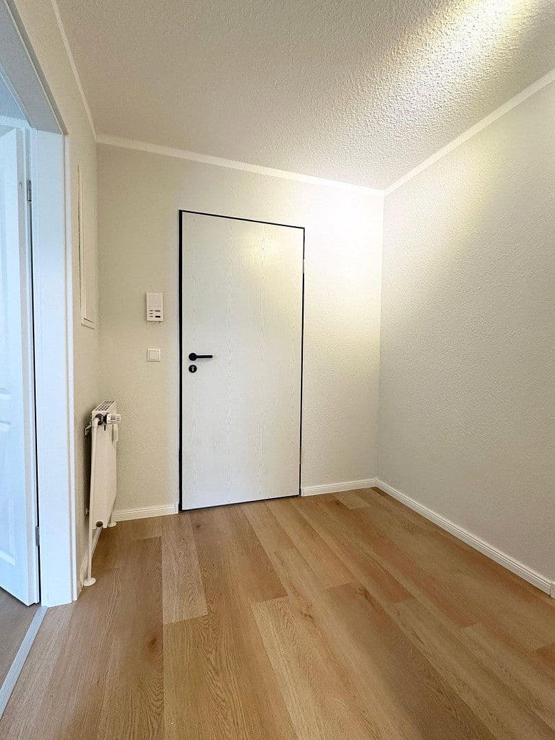 Pronájem bytu 1+1 34 m², Rostock, Mecklenburg-Vorpommern Pronájem bytu 1+1 34 m², Rostock, Mecklenburg-Vorpommern