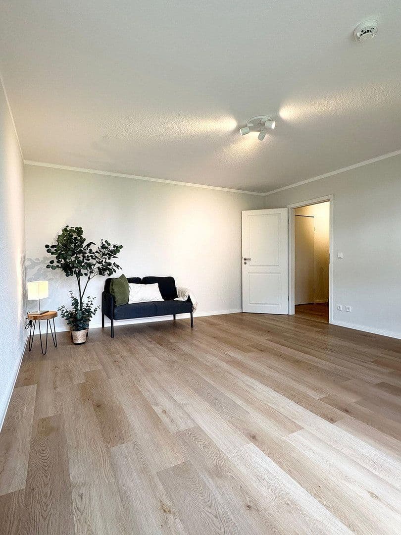 Pronájem bytu 1+1 34 m², Rostock, Mecklenburg-Vorpommern Pronájem bytu 1+1 34 m², Rostock, Mecklenburg-Vorpommern