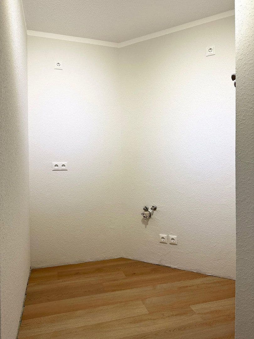 Pronájem bytu 1+1 34 m², Rostock, Mecklenburg-Vorpommern Pronájem bytu 1+1 34 m², Rostock, Mecklenburg-Vorpommern