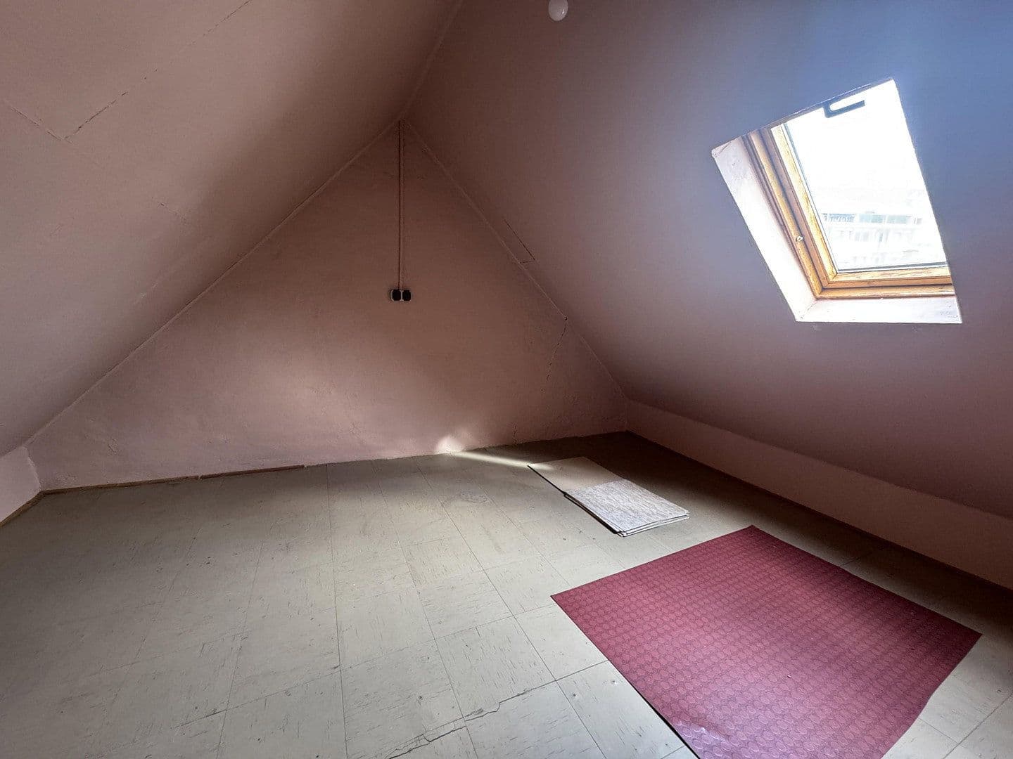 Prodej domu 110 m², pozemek 110 m², Bleichstraße 59, Kaiserslautern, Porýní-Falc Prodej domu 110 m², pozemek 110 m², Bleichstraße 59, Kaiserslautern, Porýní-Falc