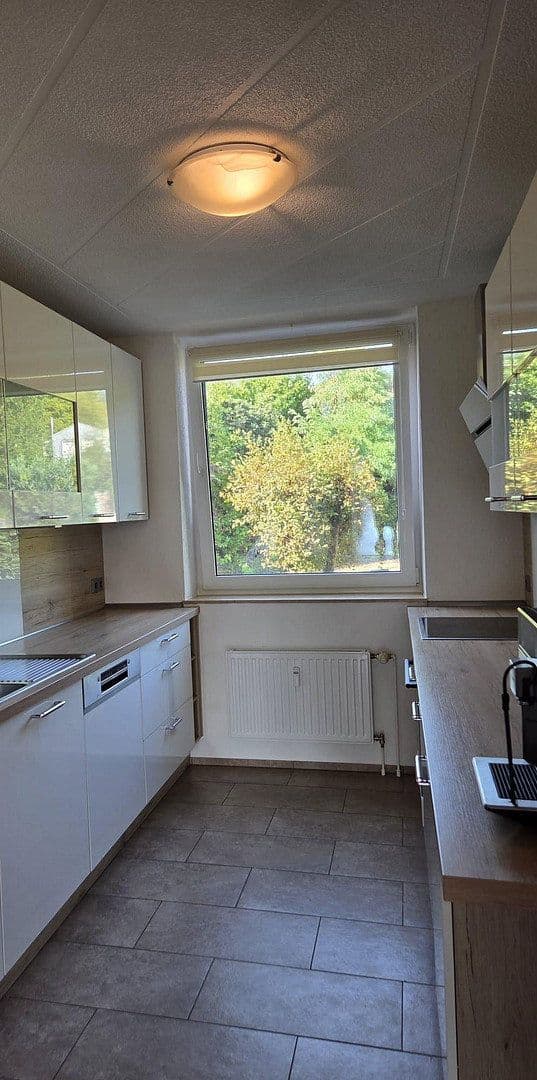 Prodej bytu 4+1 92 m², Dörpfeldstr., Erkrath, Severní Porýní-Vestfálsko Prodej bytu 4+1 92 m², Dörpfeldstr., Erkrath, Severní Porýní-Vestfálsko