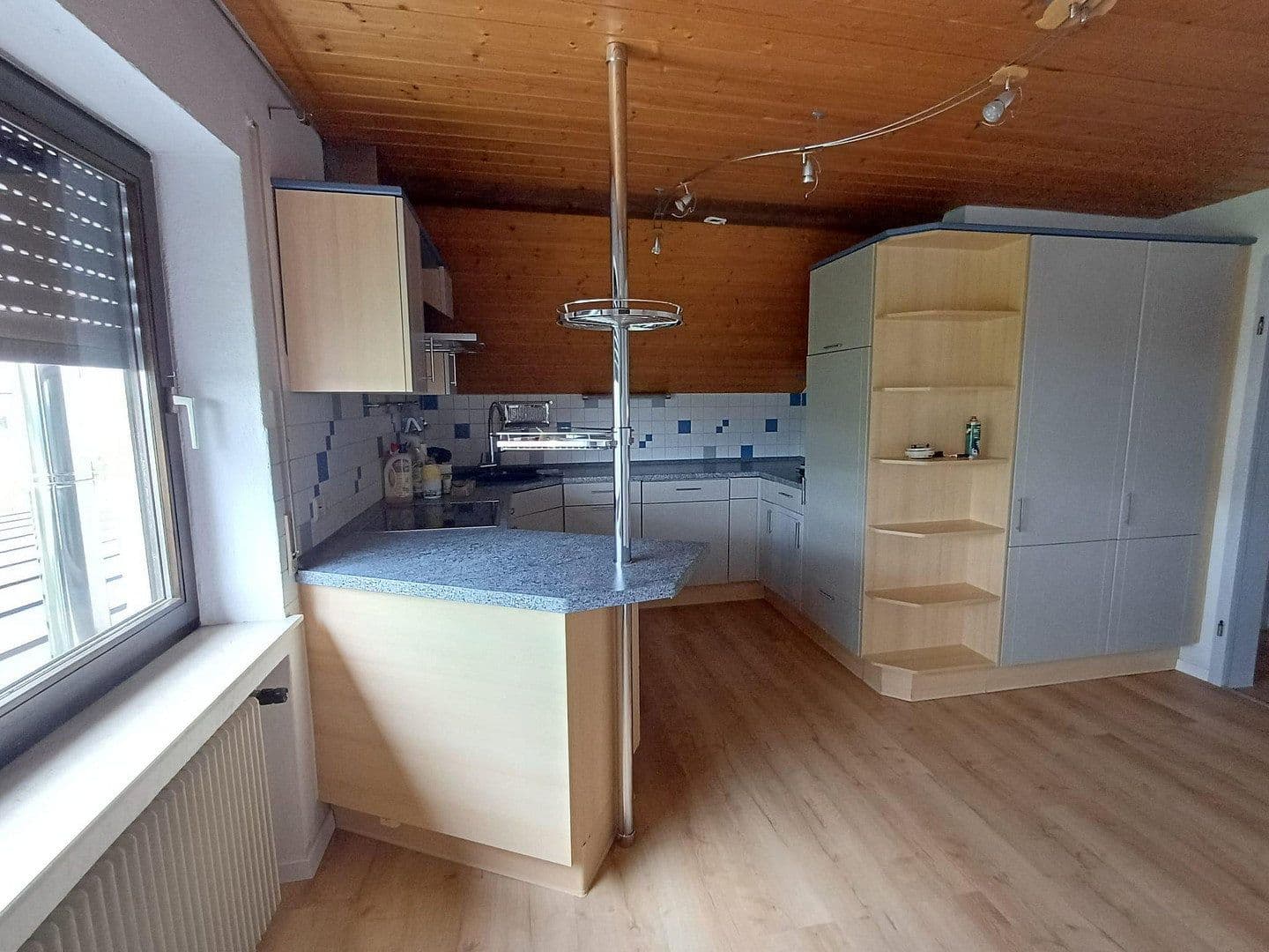 Pronájem bytu 4+1 90 m², Biberach an der Riß, Bádensko-Württembersko Pronájem bytu 4+1 90 m², Biberach an der Riß, Bádensko-Württembersko