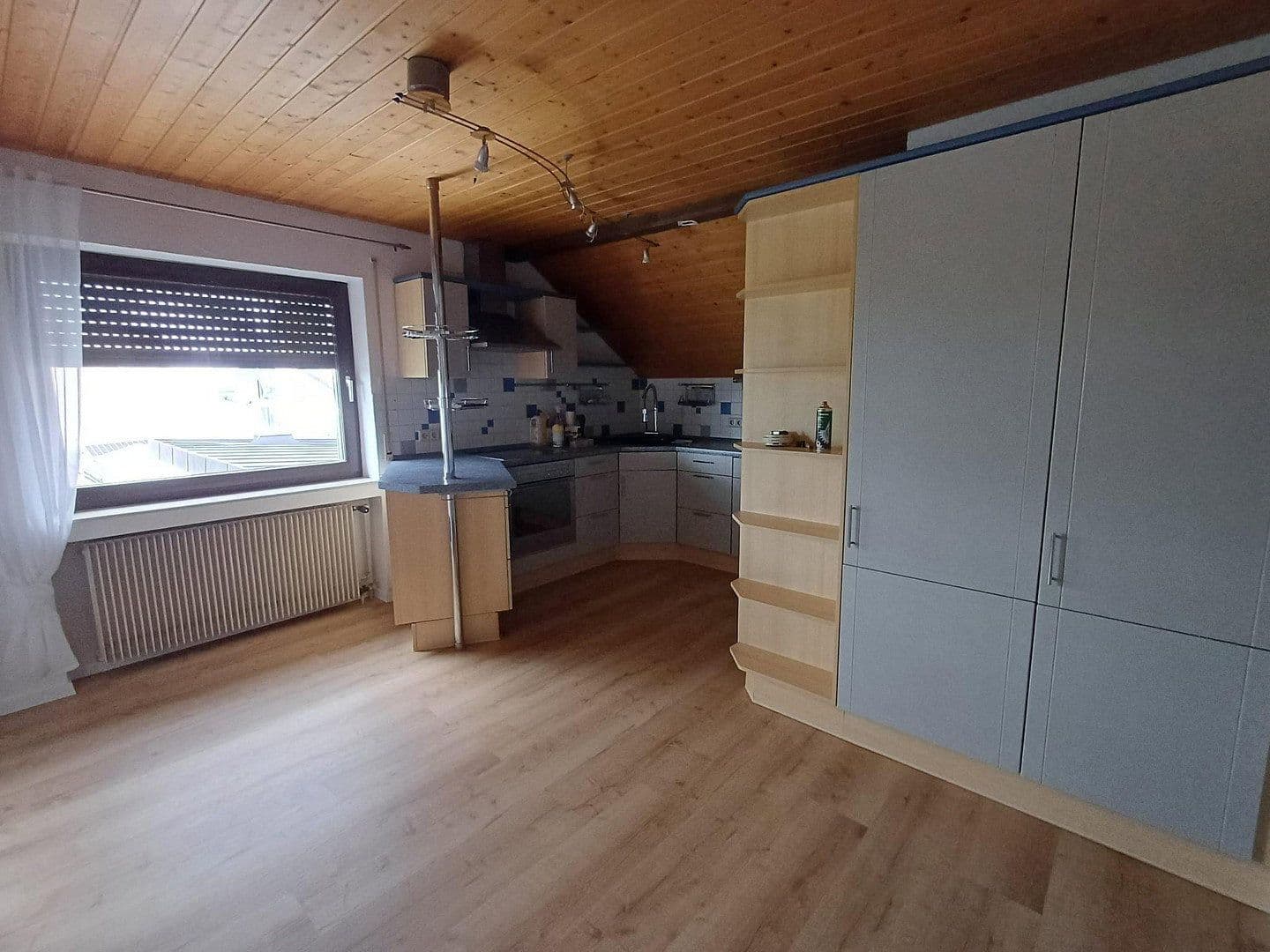 Pronájem bytu 4+1 90 m², Biberach an der Riß, Bádensko-Württembersko Pronájem bytu 4+1 90 m², Biberach an der Riß, Bádensko-Württembersko
