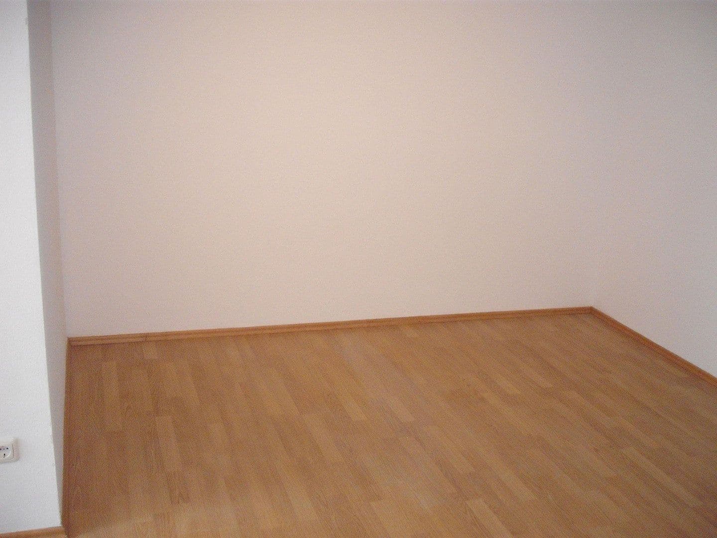 Prodej bytu 1+kk 39 m², Germering, Bavorsko Prodej bytu 1+kk 39 m², Germering, Bavorsko