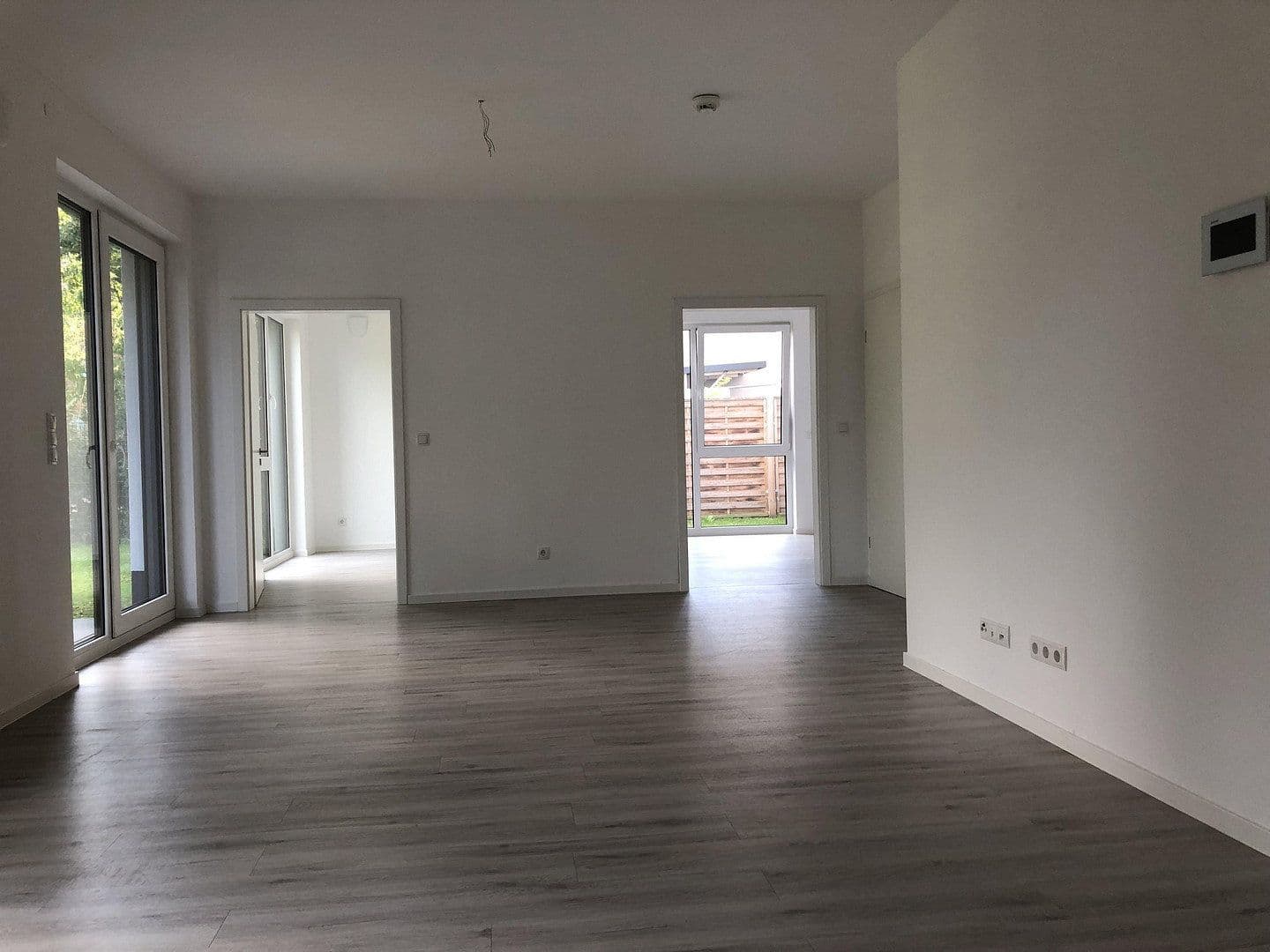 Pronájem bytu 3+1 83 m², Remagen, Porýní-Falc Pronájem bytu 3+1 83 m², Remagen, Porýní-Falc